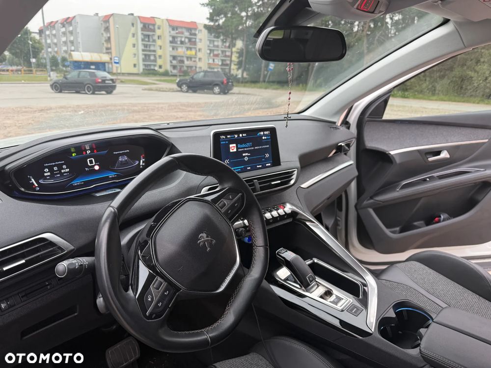 Peugeot 3008 1.5 BlueHDi Active S&S EAT8 - 3