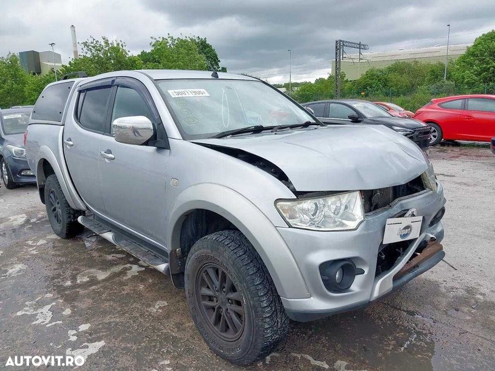Dezmembrez Mitsubishi L200 2.5 Diesel 2015 - 1