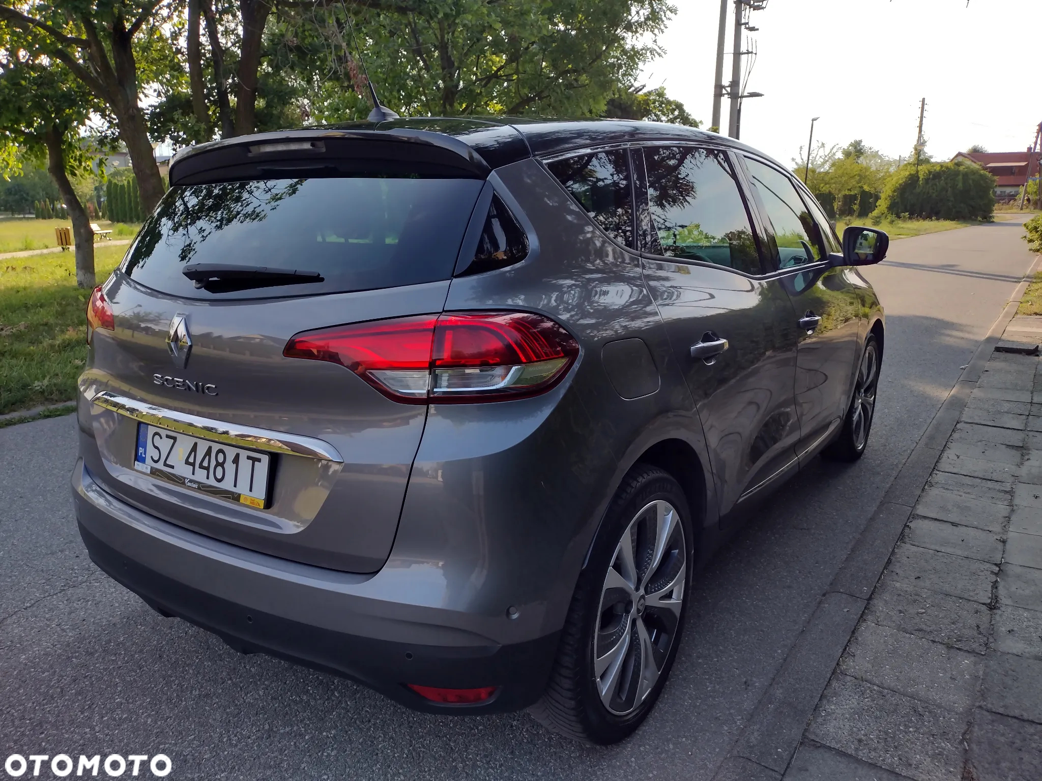Renault Scenic ENERGY TCe 130 S&S Bose Edition - 5