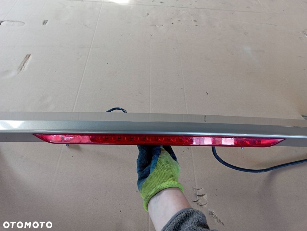 KIA CEED II 2 KOMBI LOTKA SPOILER KLAPY 87210-A2500 - 4