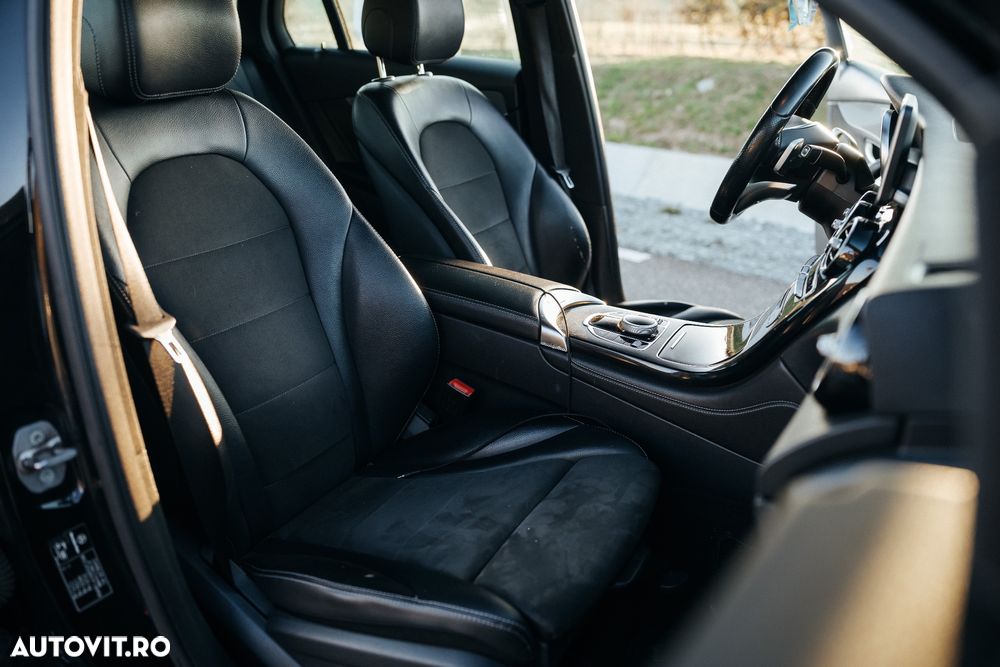 Mercedes-Benz GLC - 12