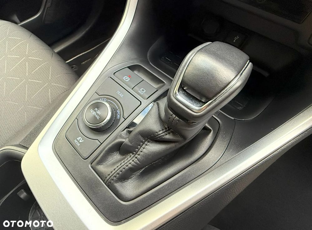 Toyota RAV4 2.5 Hybrid Comfort 4x4 - 29