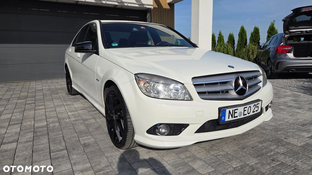 Mercedes-Benz Klasa C - 19