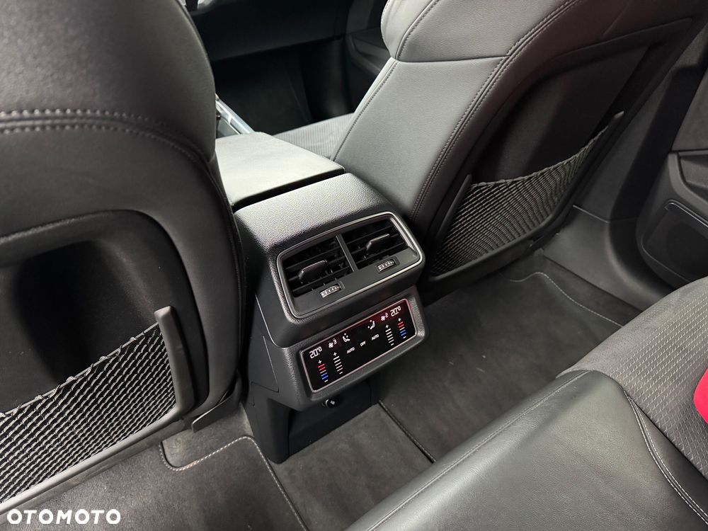 Audi Q8 e-tron 50 95kWh Quattro S Line - 6