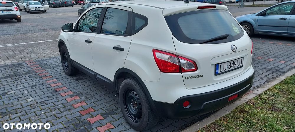 Nissan Qashqai 1.6 Visia - 9