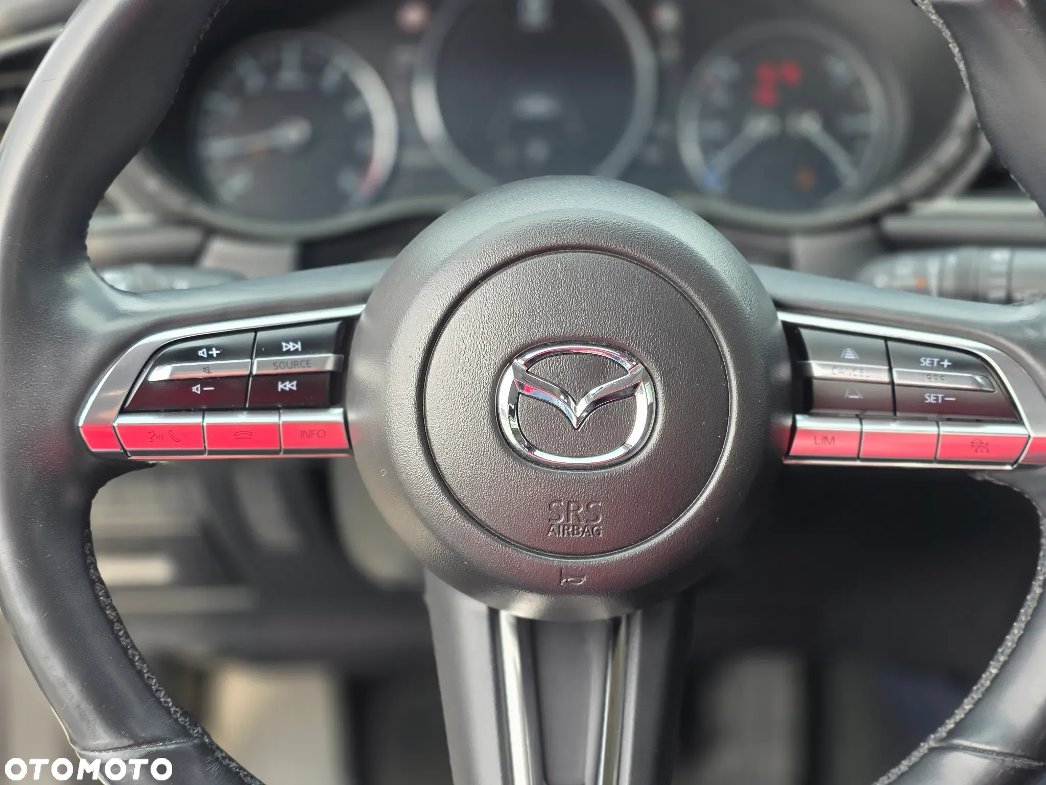 Mazda 3 - 18