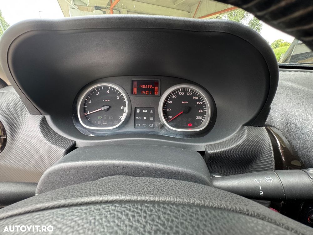 Dacia Duster 1.6 4x2 - 8