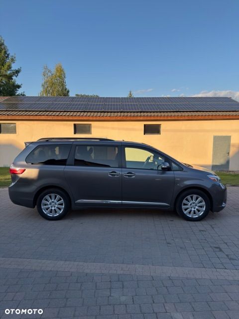 Toyota Sienna 3.5 V6 Limited AWD - 17