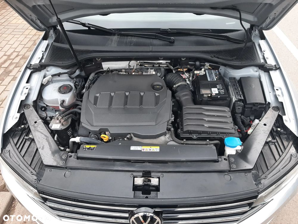 Volkswagen Passat Variant 2.0 TDI SCR DSG Business - 6