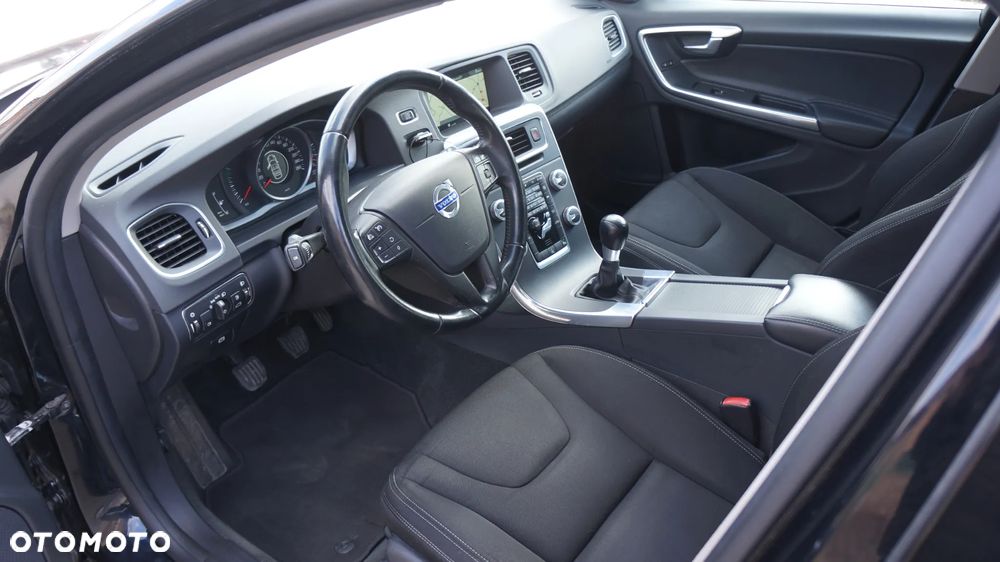 Volvo V60 D2 - 9
