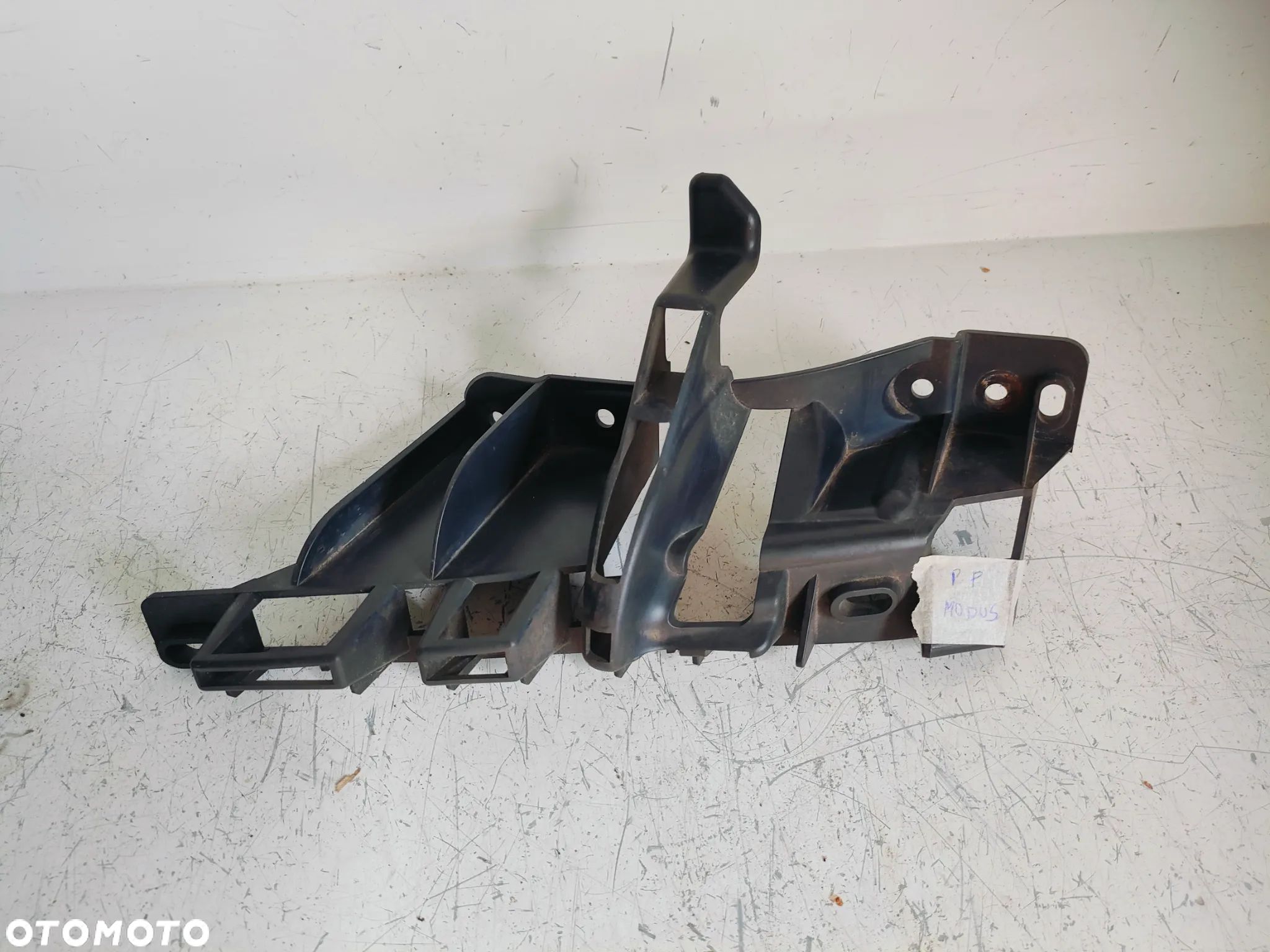 RENAULT MODUS ślizg zderzaka MOCOWANIE prawy przód 8200213560 - 1