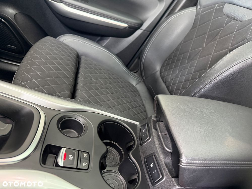 Renault Kadjar TCe 160 EDC GPF BOSE EDITION - 27