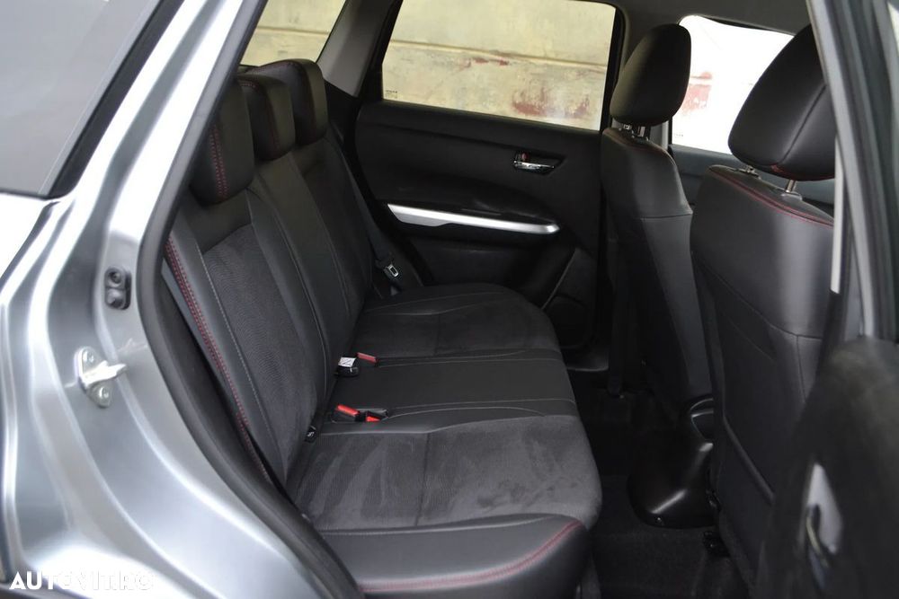Suzuki Vitara - 18