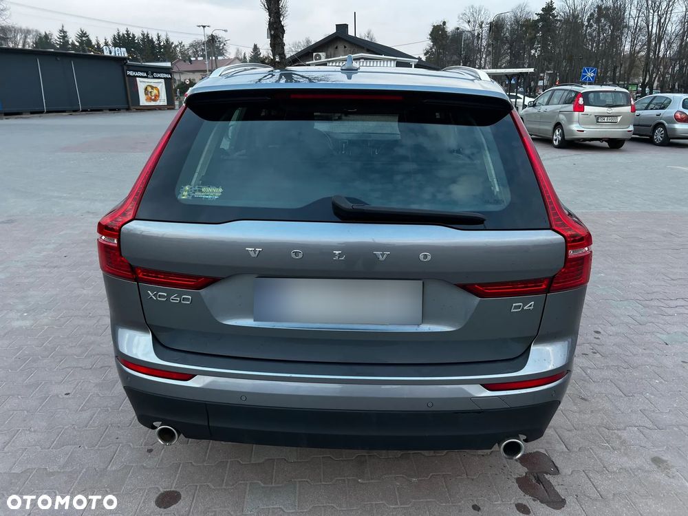 Volvo Xc60 2018 photo 4