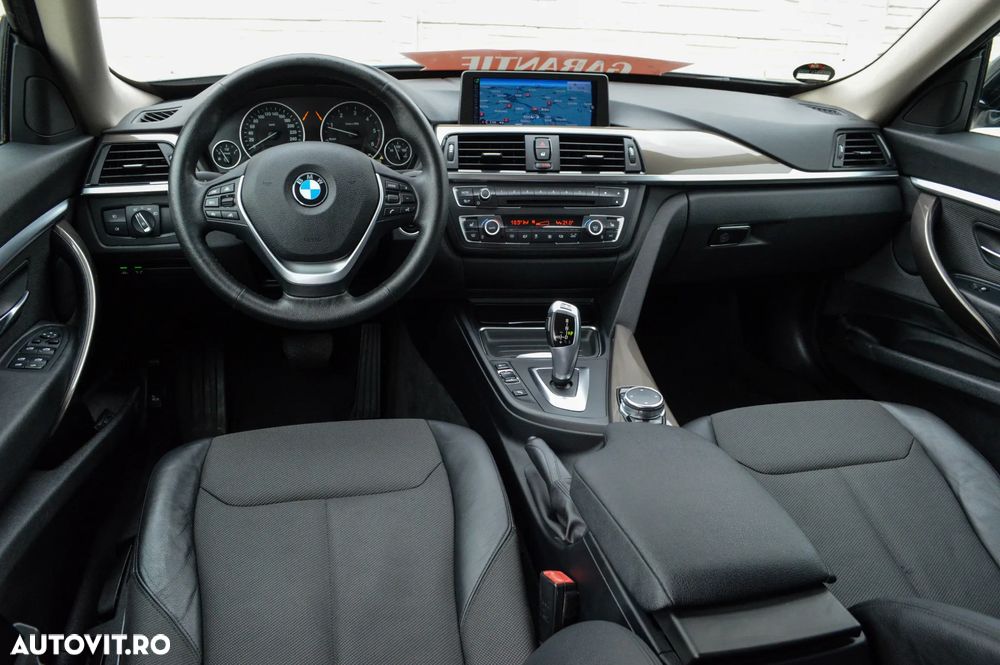 BMW Seria 3 320d xDrive Aut. Luxury Line - 35