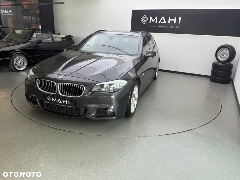 BMW Seria 5 520i - 5