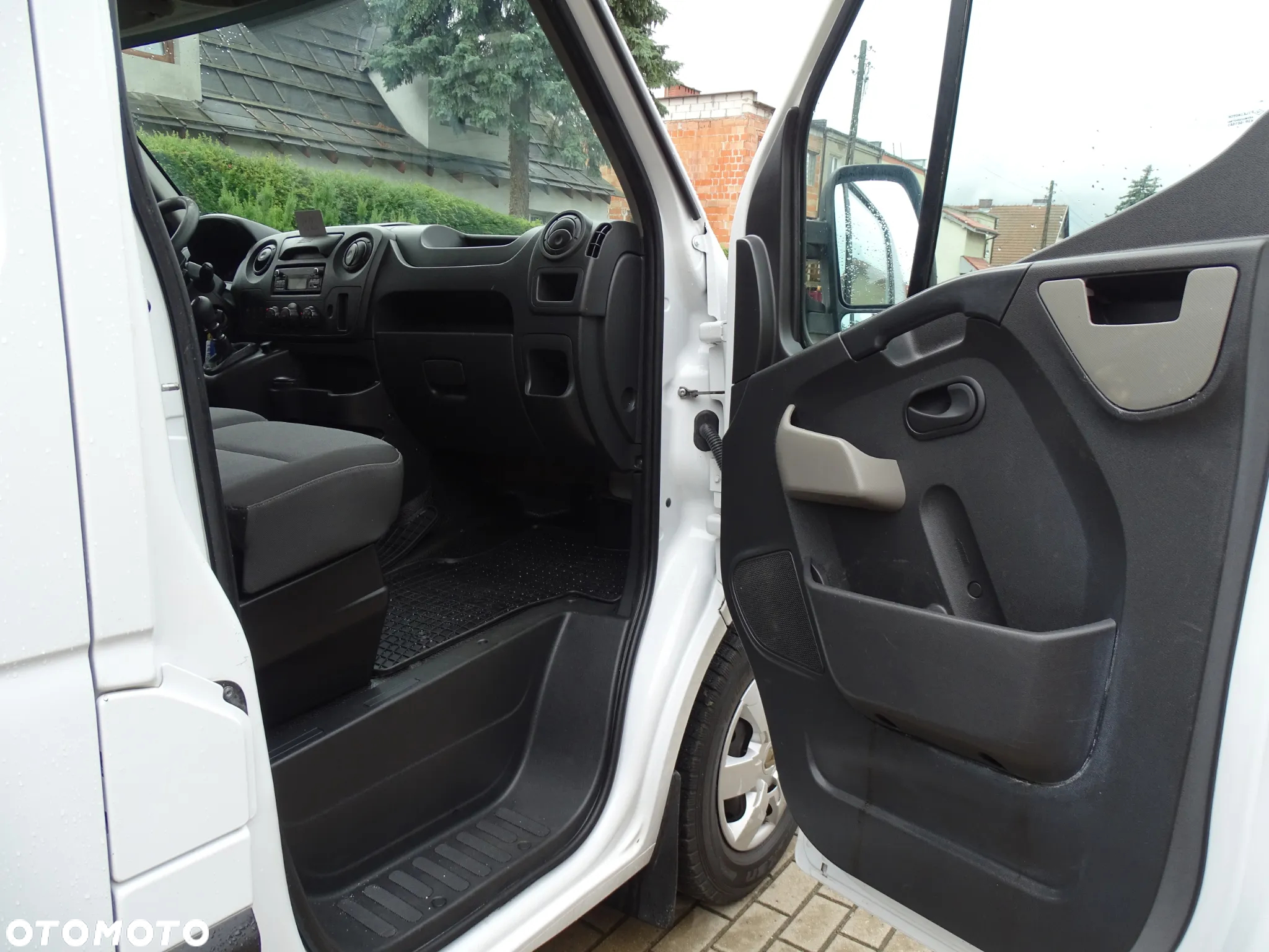 Renault MASTER 2,3 D , MODEL- L2 H2, KLIMATYZACJA, HAK , ALU-BAGAŻNIK DACHOWY . - 8