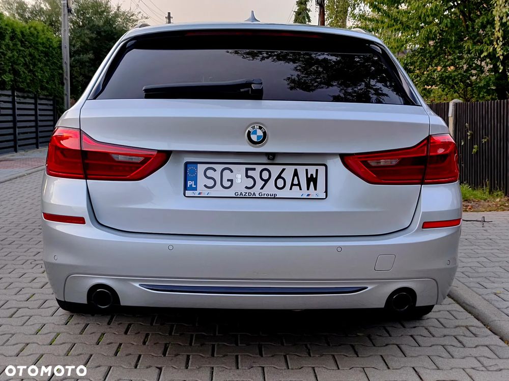 BMW Seria 5 520d Sport Line sport - 35