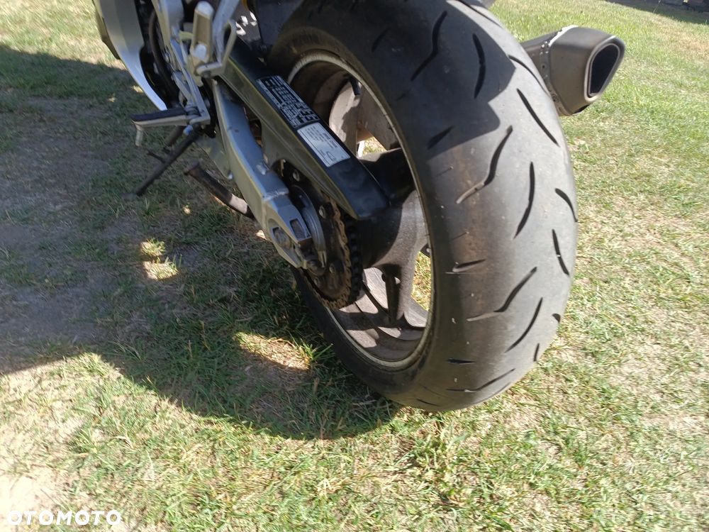 Honda CBR - 12