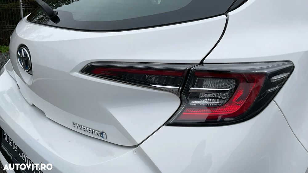 Toyota Corolla 1.8 HSD Dynamic - 26