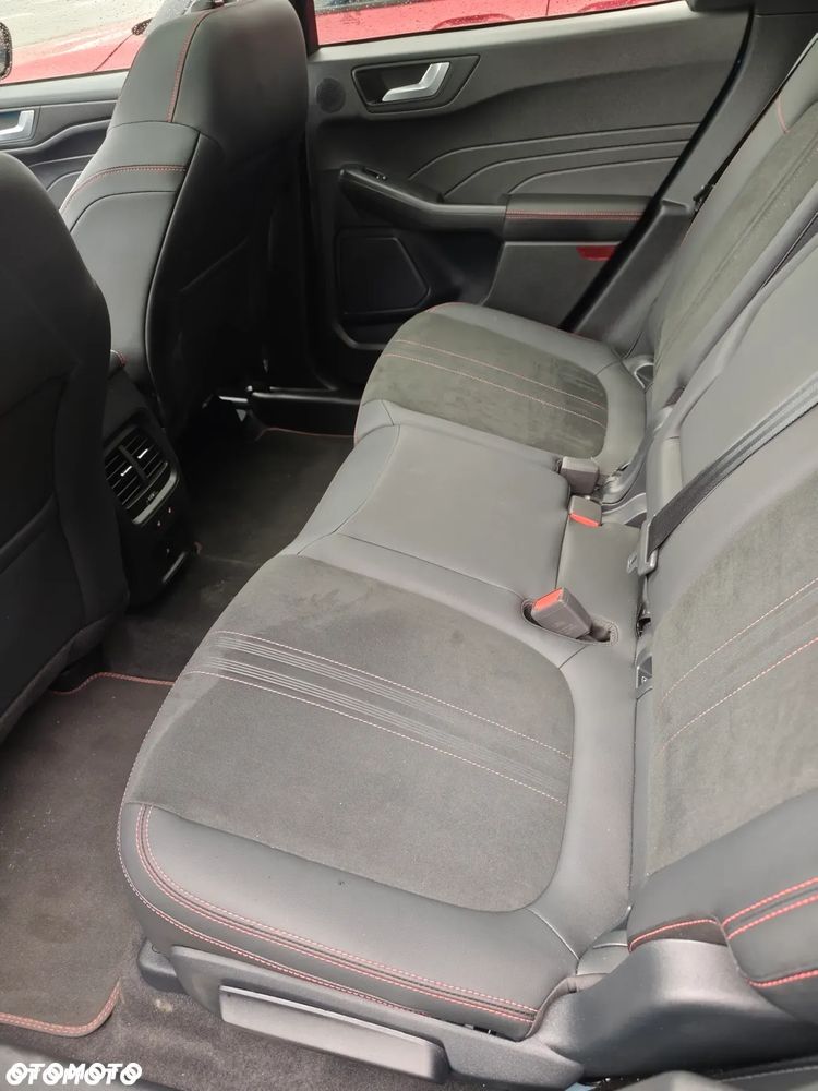 Ford Kuga 2.5 FHEV AWD ST-Line X - 22