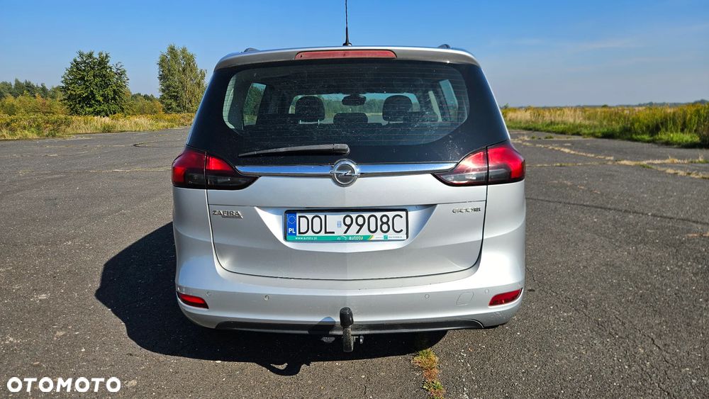 Opel Zafira - 4