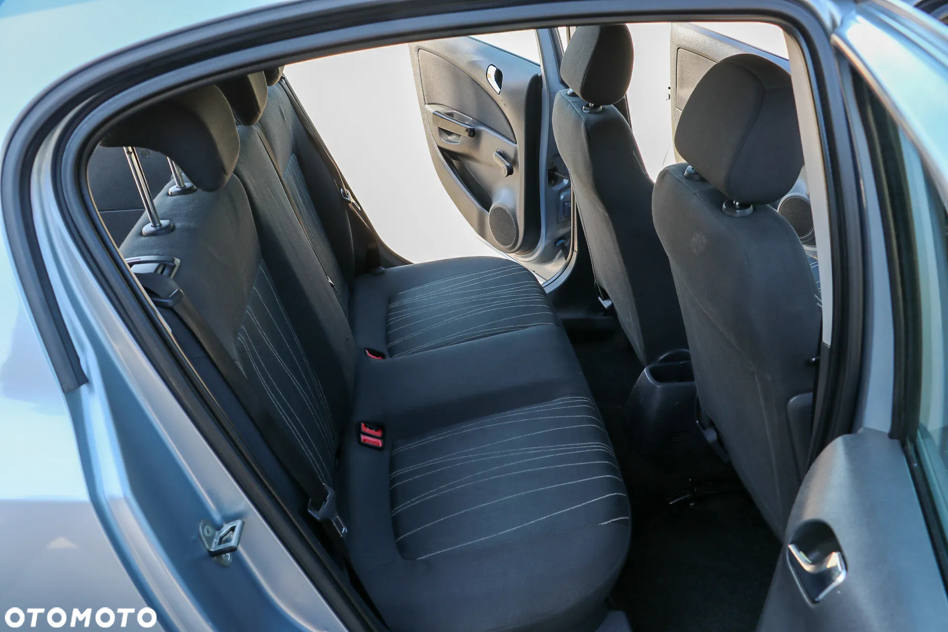 Opel Corsa 1.2 16V Edition - 24