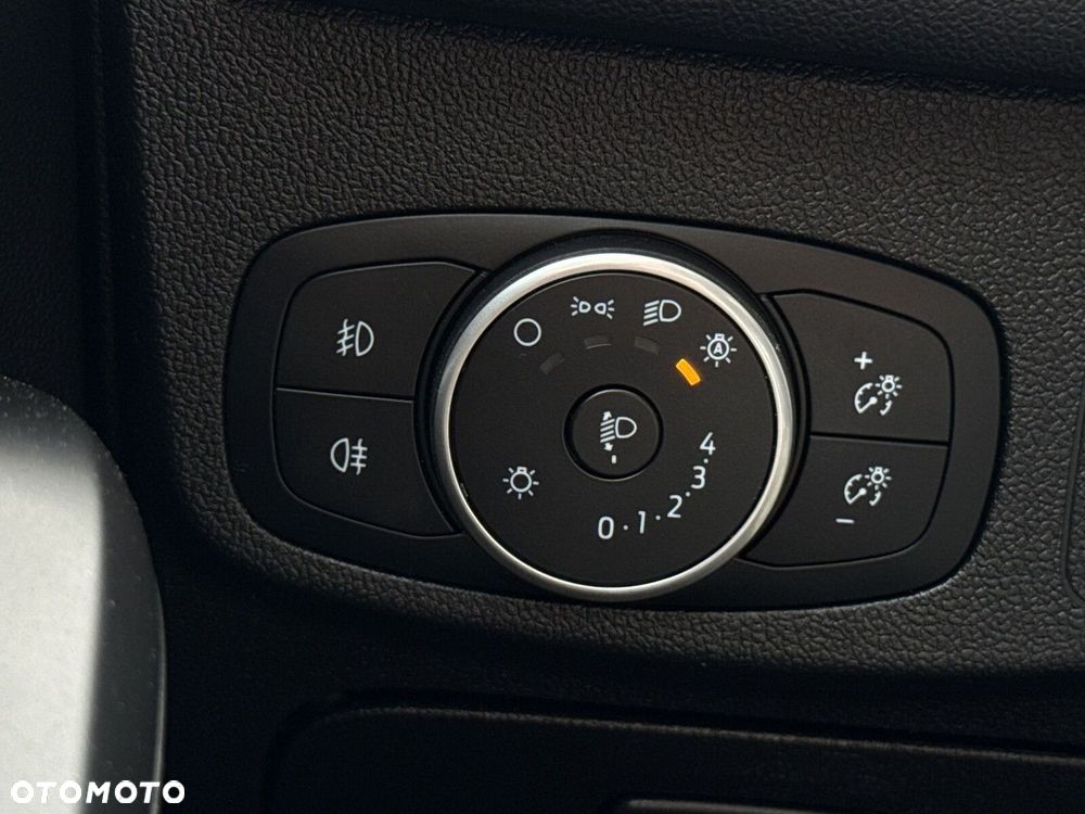 Ford Focus - 27
