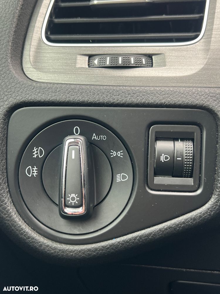 Volkswagen Golf 1.6 TDI BMT Comfortline - 24