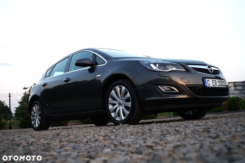 Opel Astra 1.4 Turbo Automatik Cosmo - 14