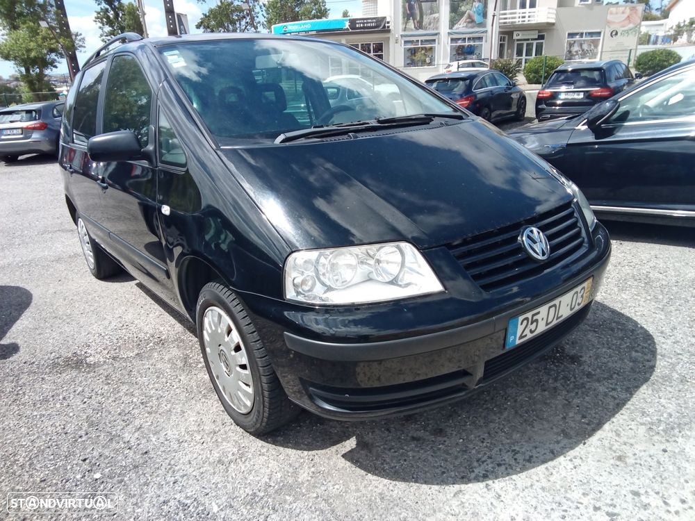 VW Sharan 1.9 TDi Highline - 3