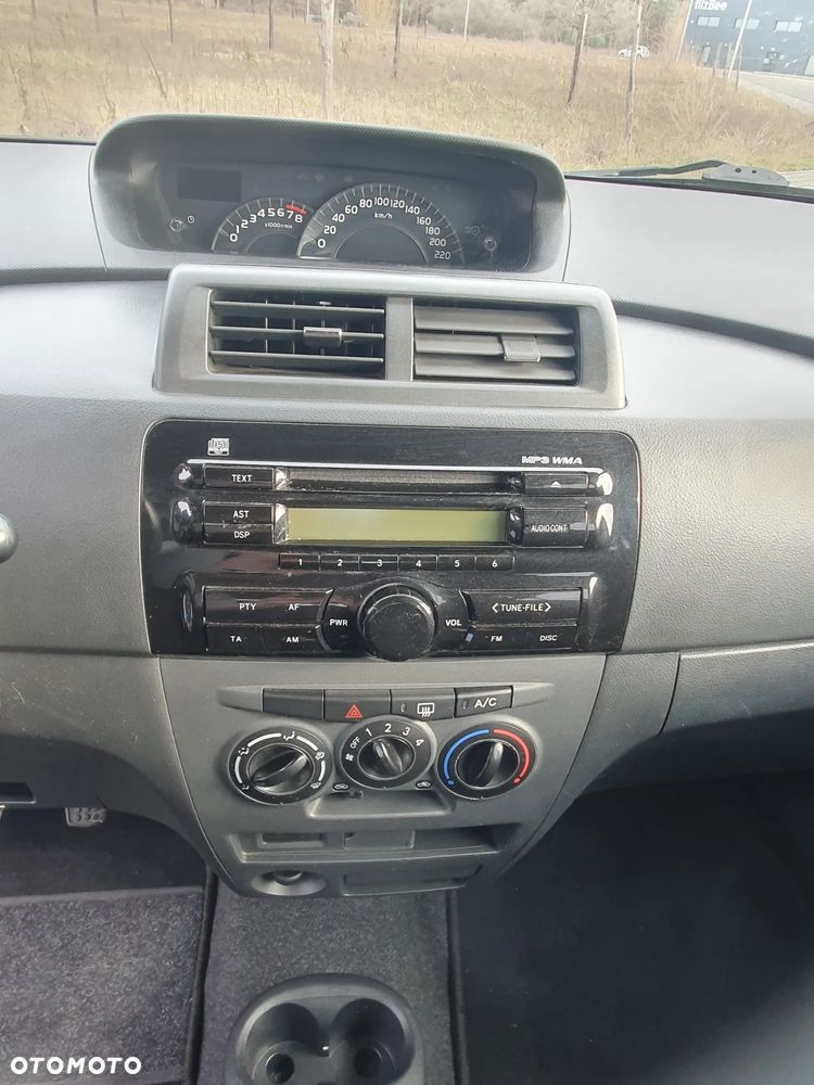 Daihatsu Materia 1.5 - 14