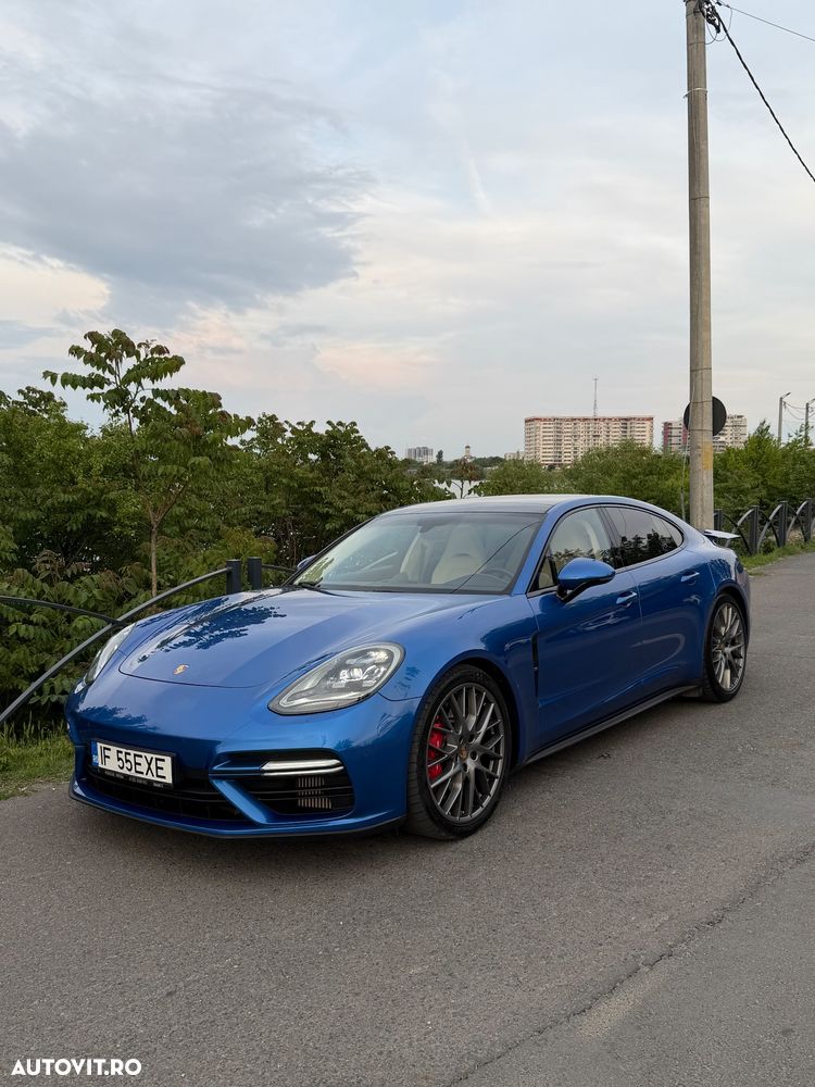Porsche Panamera Turbo - 4