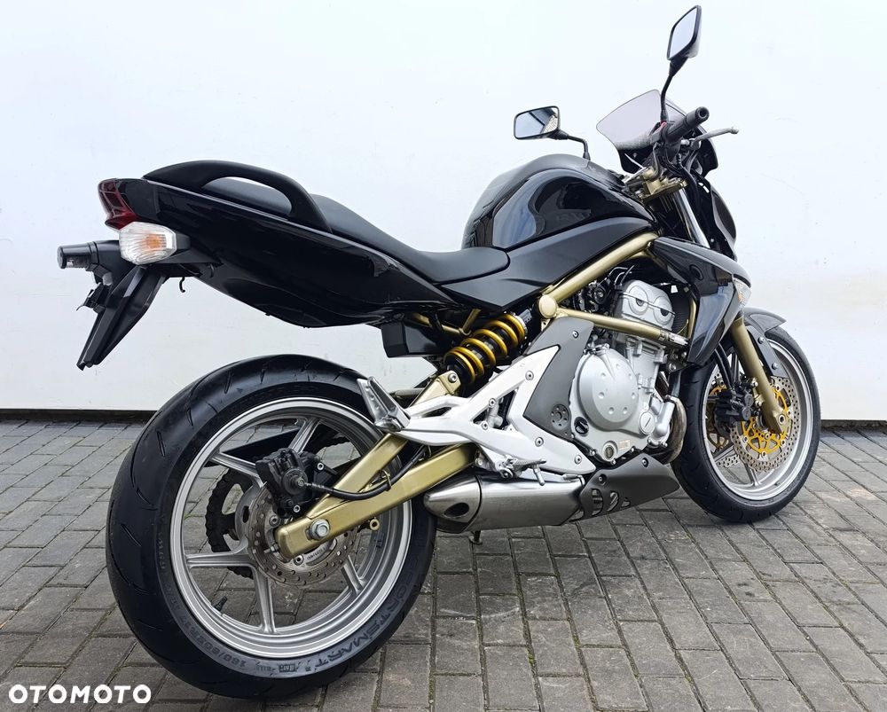 Kawasaki ER - 6