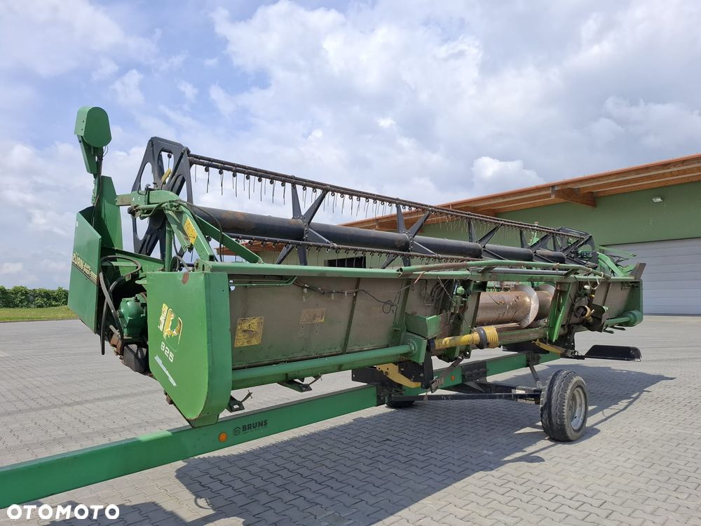 John Deere 2266E - 13