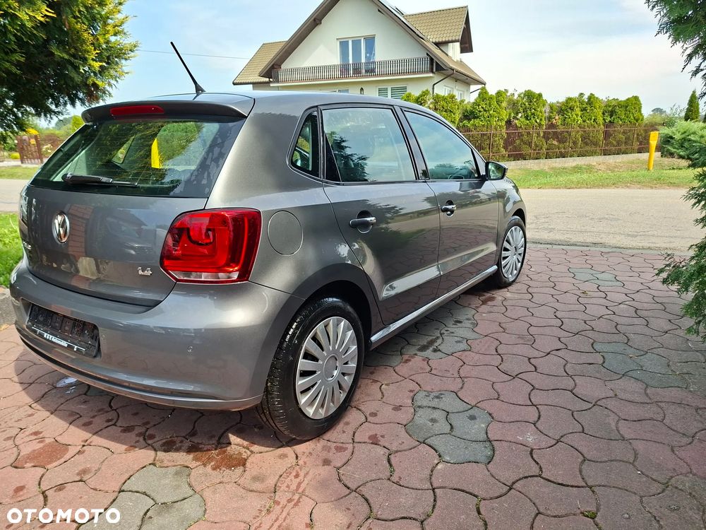 Volkswagen Polo 1.4 16V Highline DSG - 10