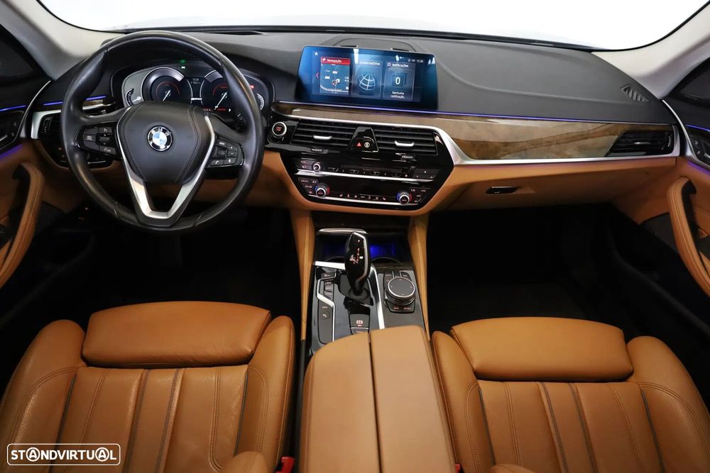 BMW 530 e iPerformance Line Luxury - 6