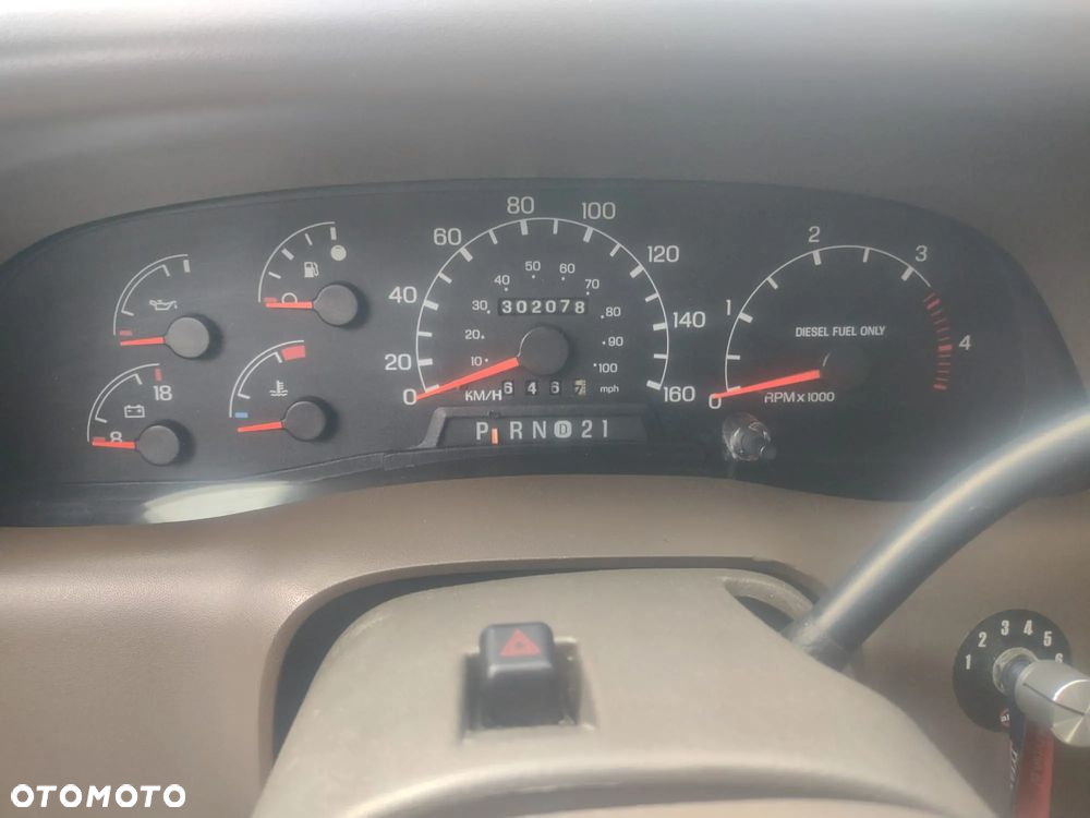Ford F350 - 20