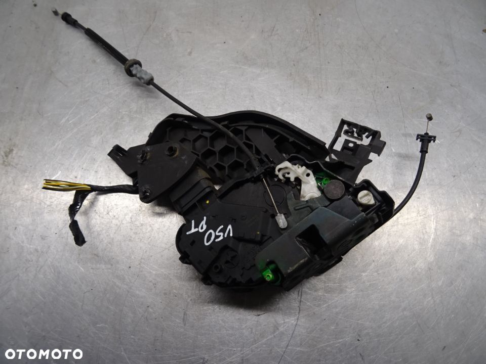 VOLVO V50 KOMBI 04-06 ZAMEK DRZWI PRAWY LEWY TYŁ - 4