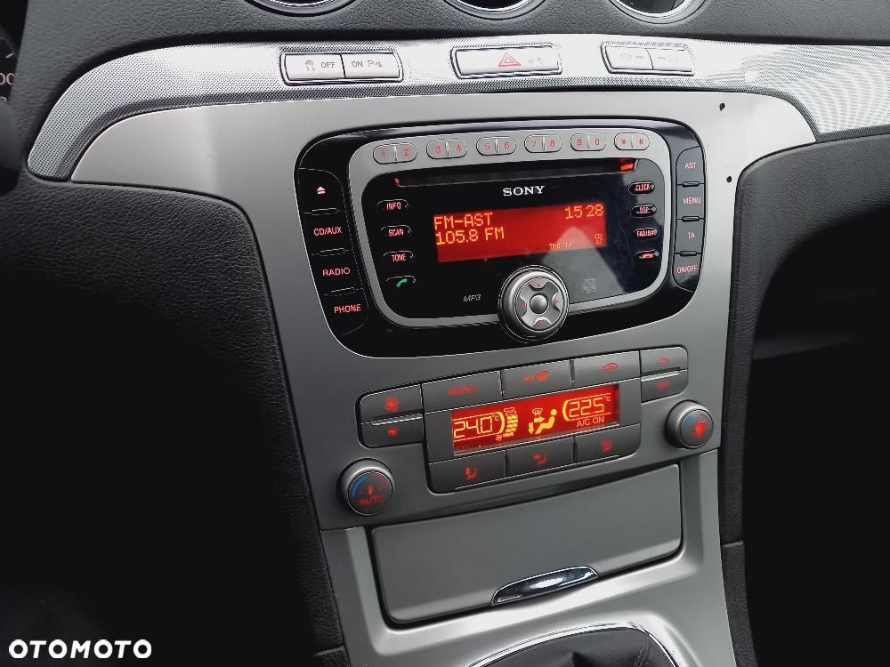 Ford S-Max 2.0 Ambiente - 38