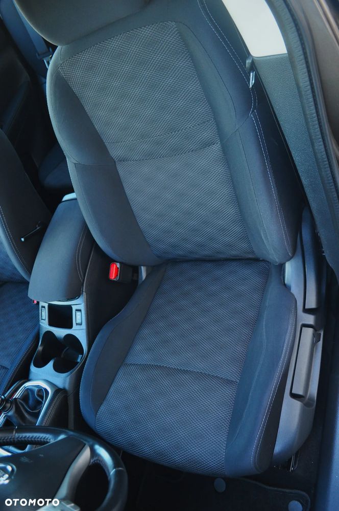 Nissan Qashqai - 24