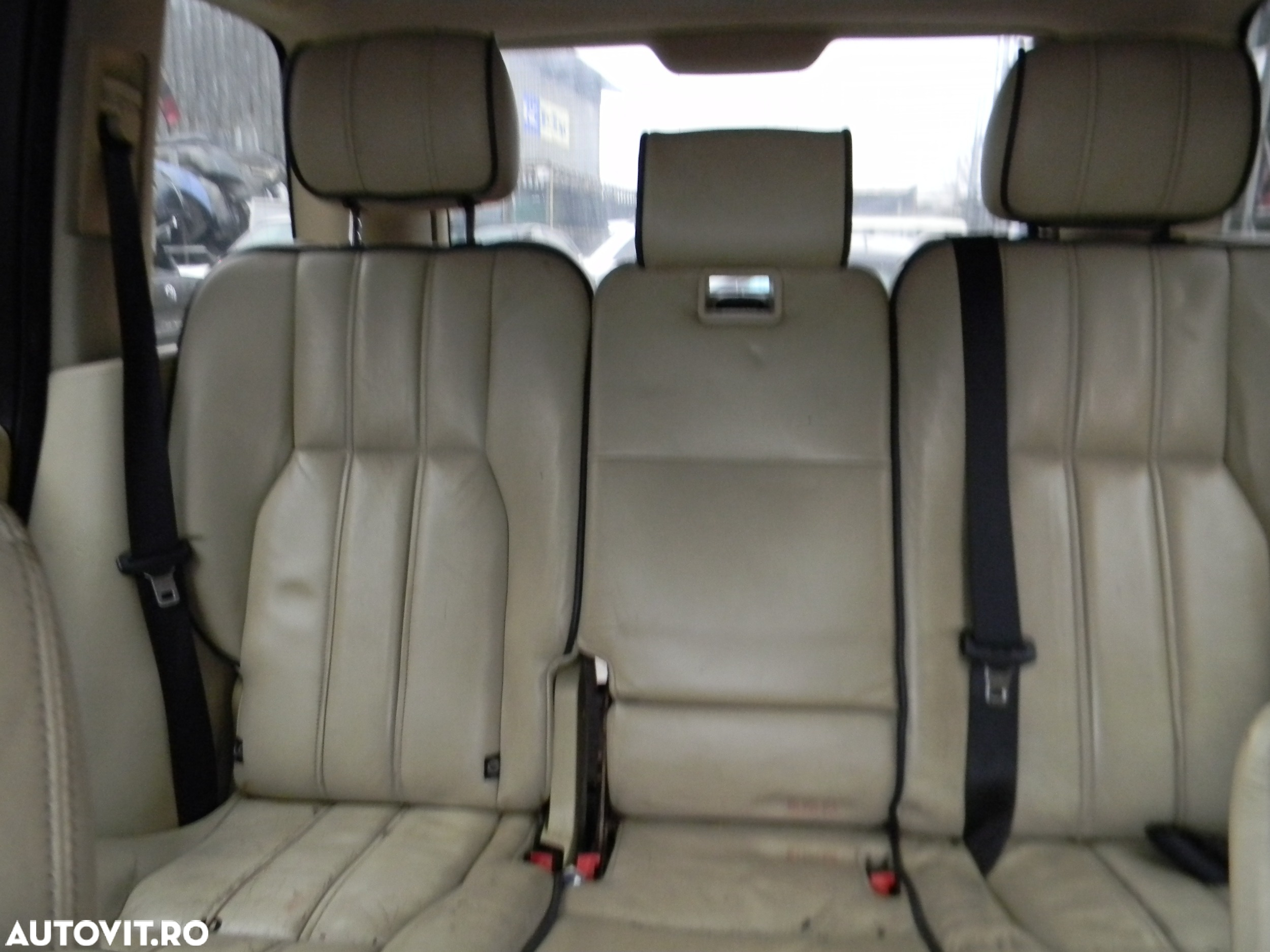Dezmembrari  Land Rover RANGE ROVER Mk 3 L322 (LM)  2002  > 2012 3.6 - 40