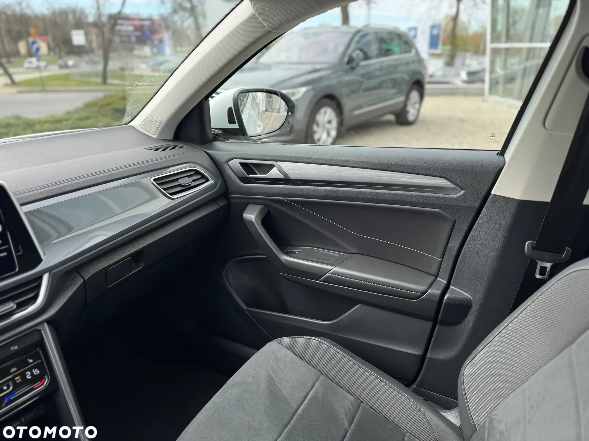 Volkswagen T-Roc 1.5 TSI Style DSG - 20