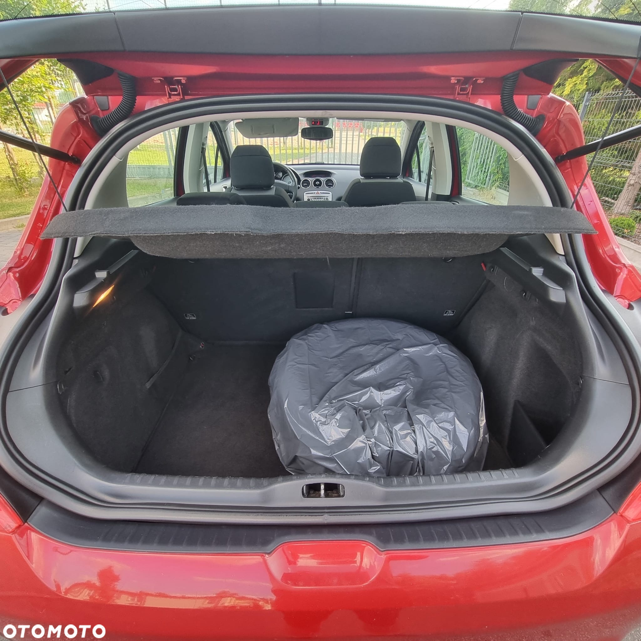 Peugeot 308 1.6 Premium Plus - 11