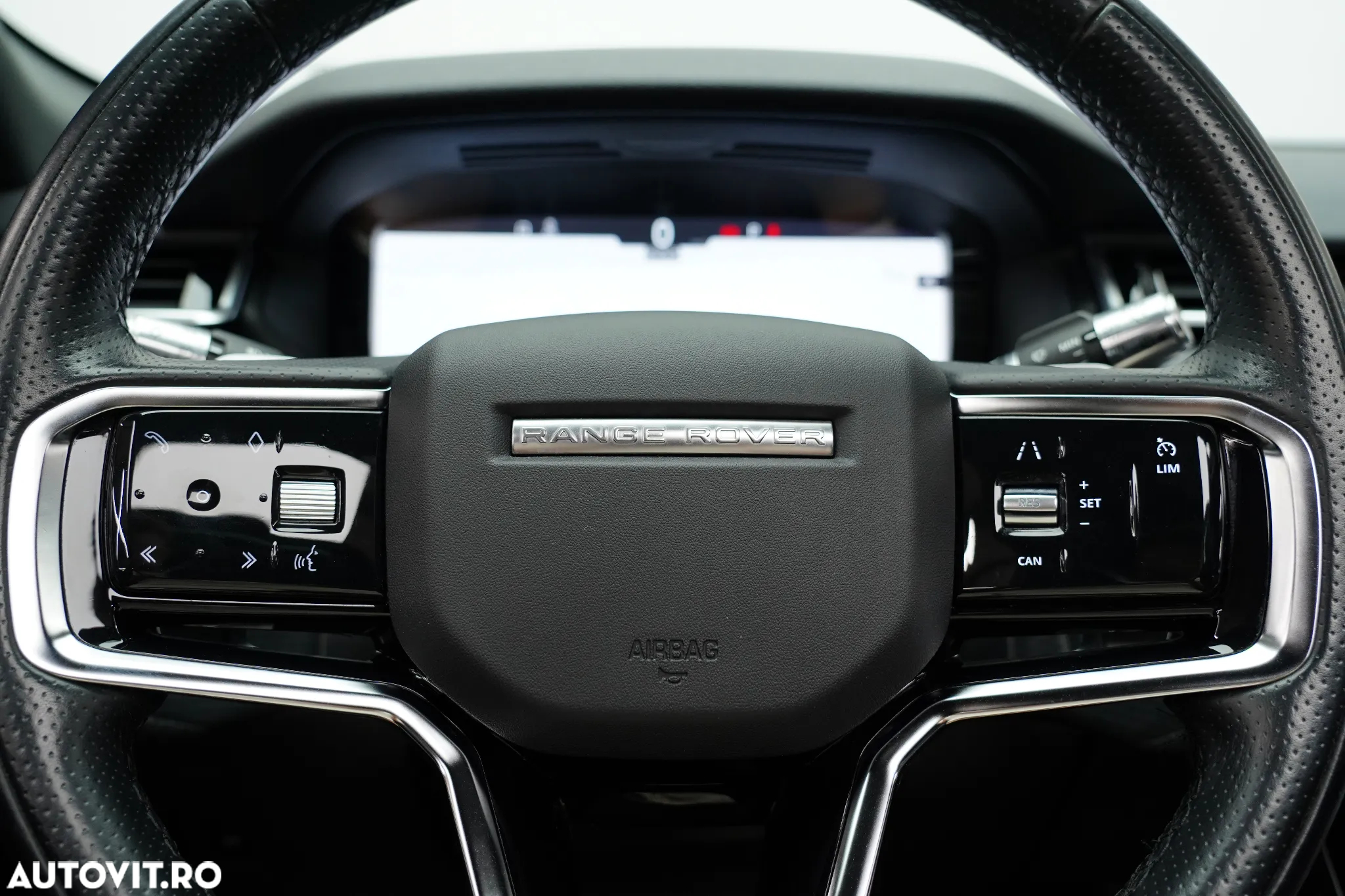 Land Rover Range Rover Velar R-Dynamic 2.0 D200 MHEV HSE - 28