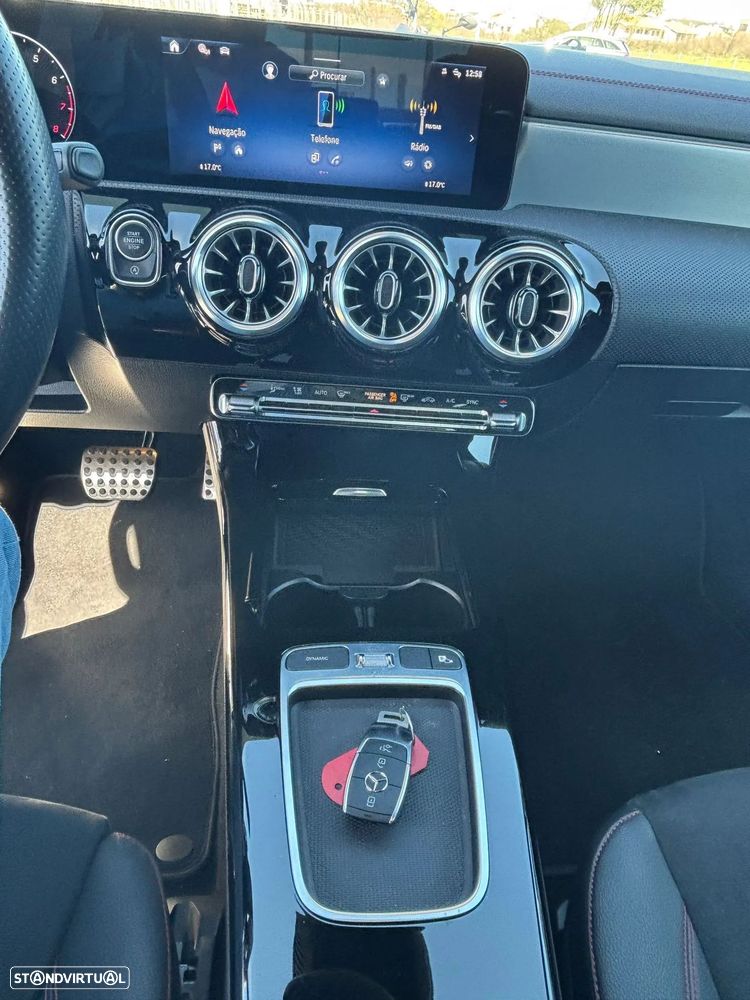 Mercedes-Benz CLA 180 7G-DCT Edition AMG Line - 23