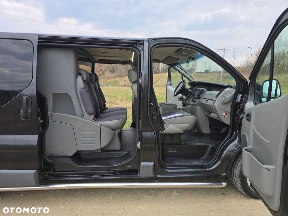 Renault Trafic - 11