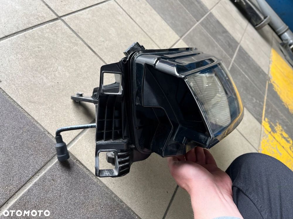 Lampa lewa przednia SKODA ENYAQ CRYSTAL LIGHTNIG - 3