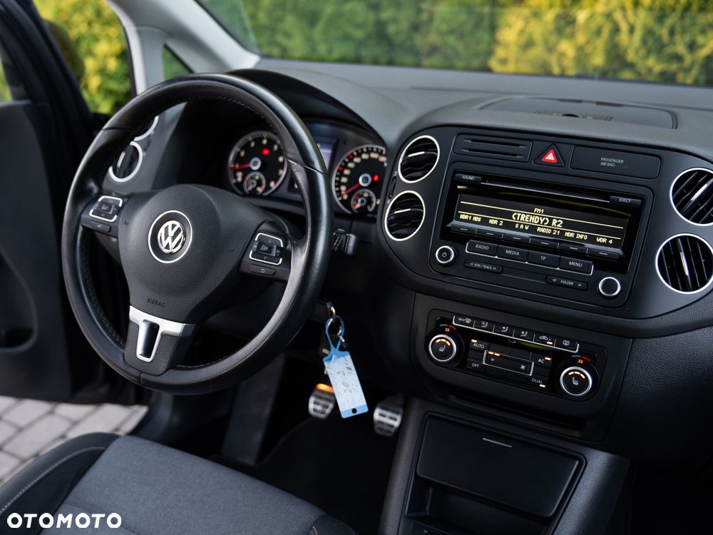 Volkswagen Golf Plus 1.2 TSI Style - 30