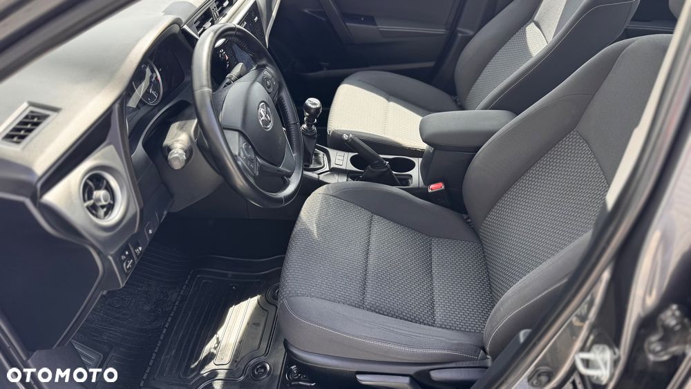 Toyota Corolla 1.6 Premium - 15